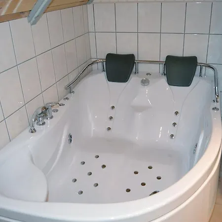 Holiday Gronnedal H- 1460 Vakantiehuis
